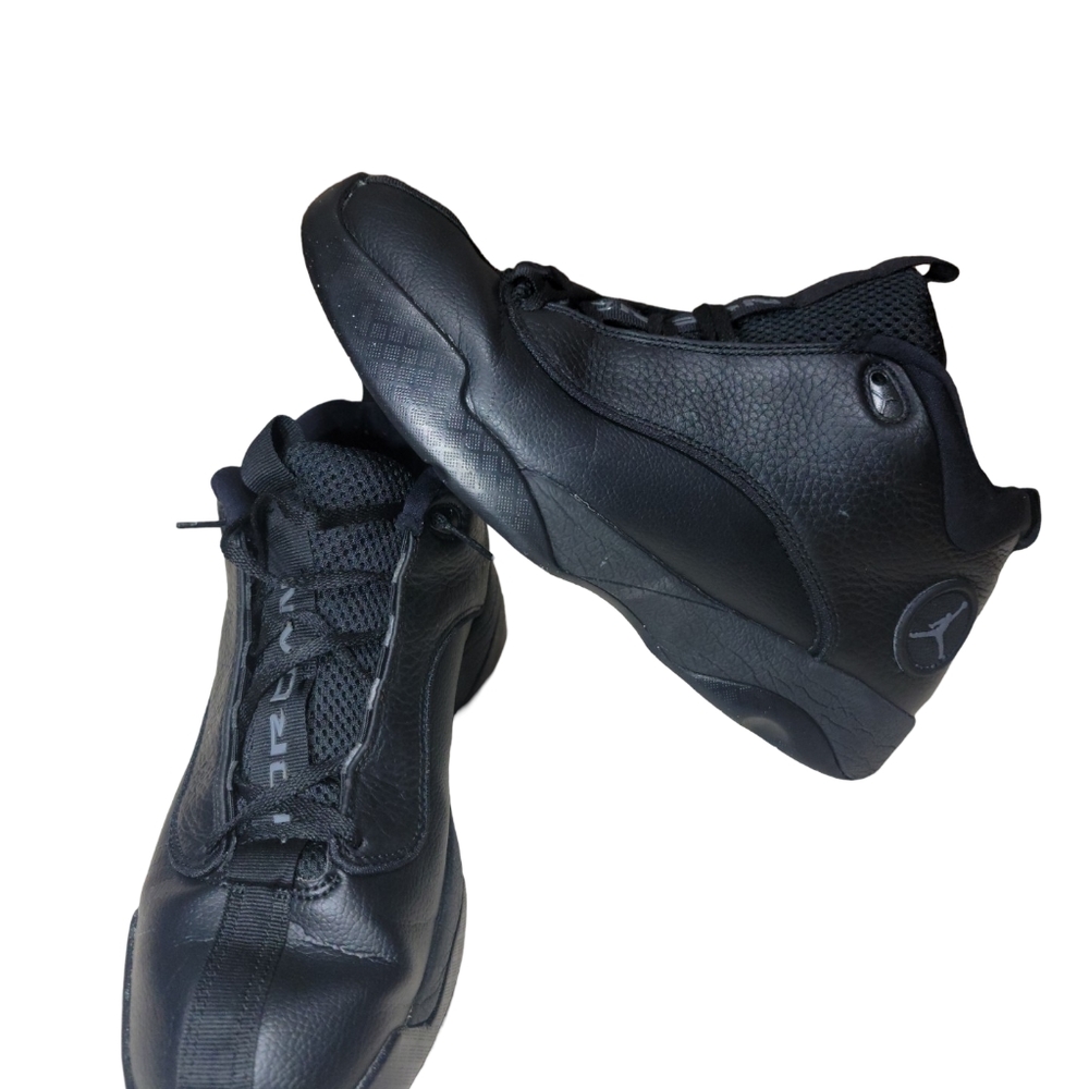 Jordan, size 8 , Black